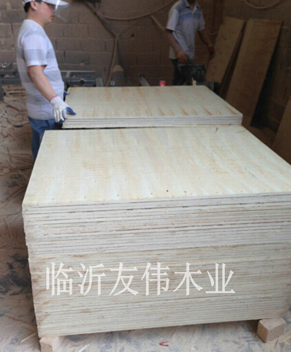 高強(qiáng)度托盤(pán)板材料需要滿(mǎn)足哪些條件？