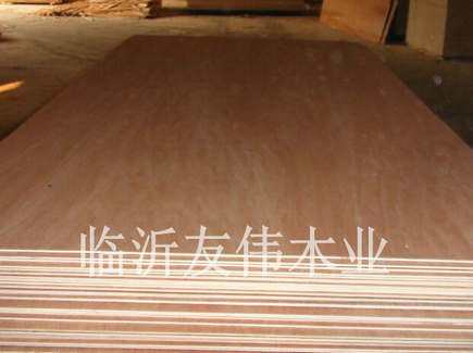 膠合板的特點(diǎn)怎樣？